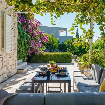 Apartman Ellanna Mlini